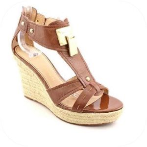 👡 MARC FISHER COLADA Wedges Sz 8b